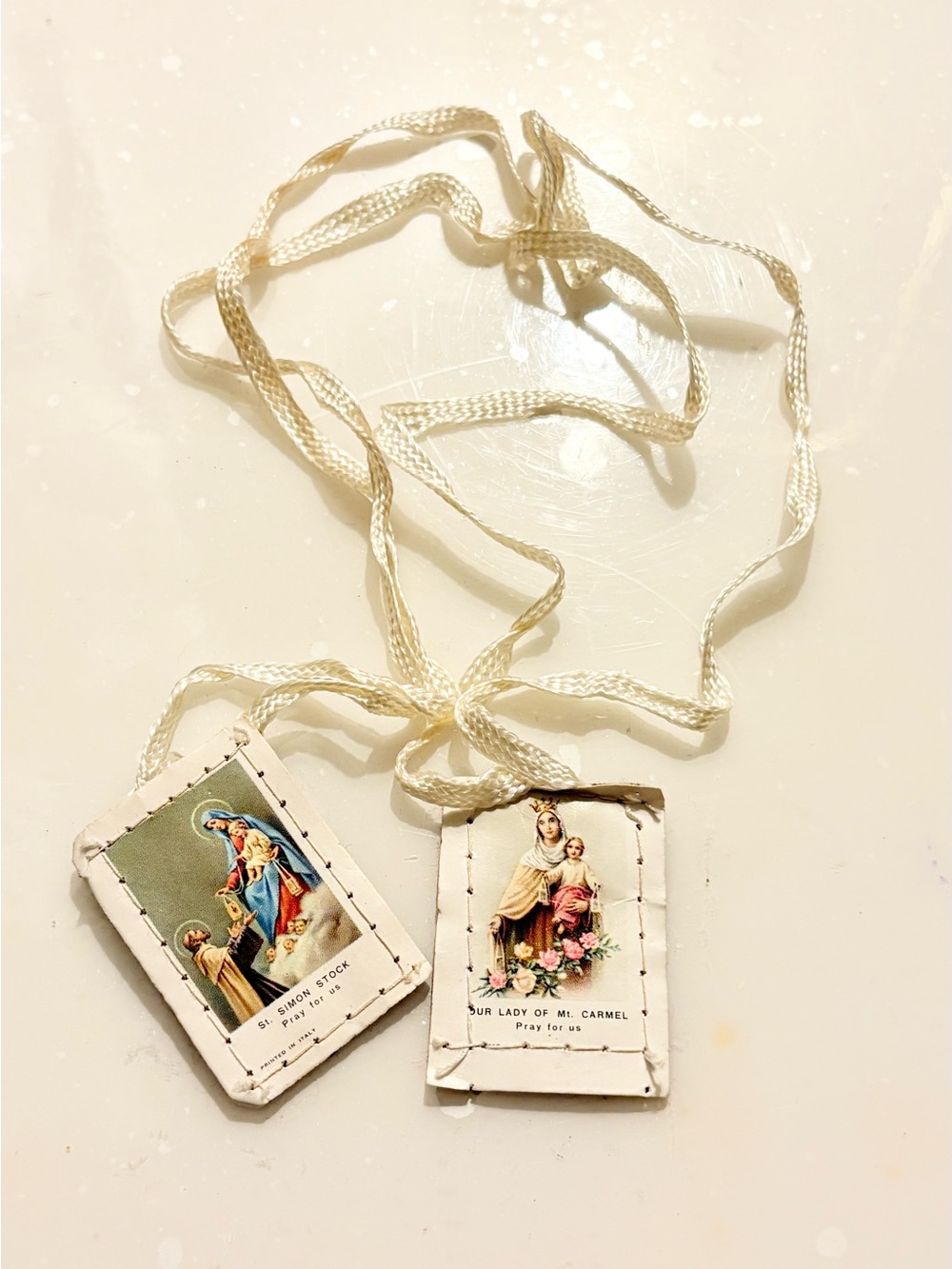 Vintage Scapular Our Lady of
Mount Carmel & St. Simon
Stock - Printed in Italy